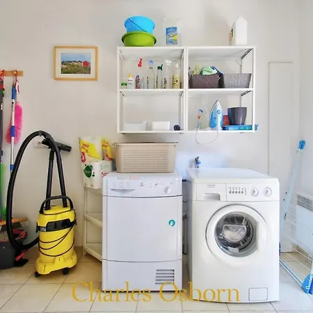 Stoneview بيت ضيافة سُت