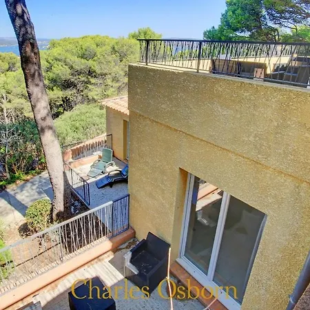 Guest house Stoneview